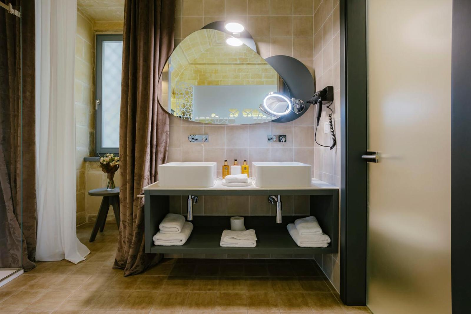 Ibb Hotel Palazzo Bettina Malta 比尔古 外观 照片